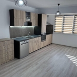 Дава се под наем Тристаен апартамент в Бургас, Славейков - 60 кв.м за 510 € - Снимка #1