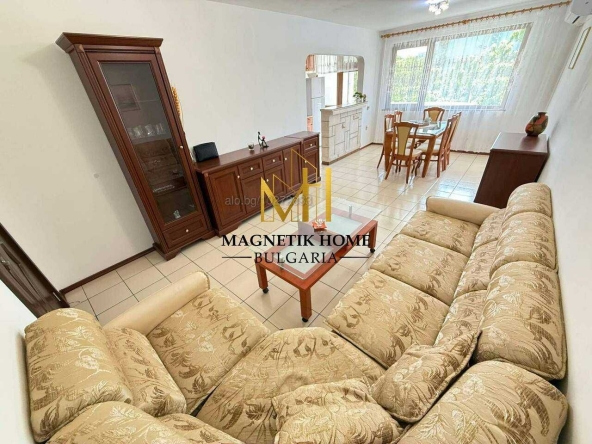 Дава се под наем Тристаен апартамент в Бургас, Възраждане - 102 кв.м за 612 € - Снимка #1