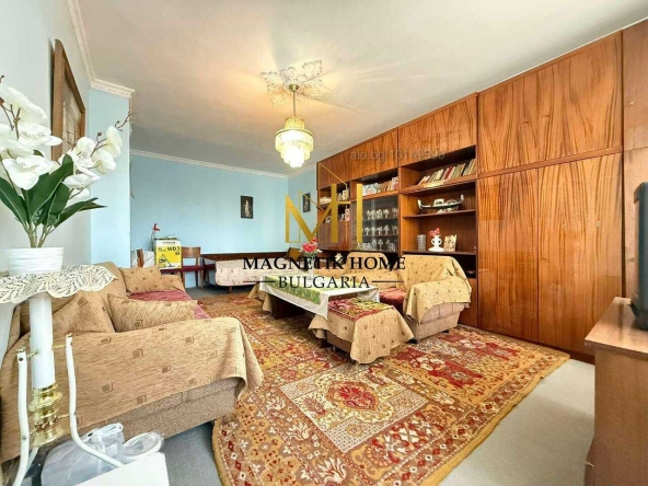 Дава се под наем Тристаен апартамент в с. Изгрев, Област Бургас - 68 кв.м за 331.5 € - Снимка #1