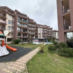 Двустаен апартамент в к.к. Слънчев бряг - 68 кв.м за 1077 €/кв.м - Снимка #1