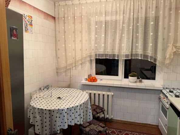 Дава се под наем Двустаен апартамент в София, Център - 57 кв.м за 350 € - Снимка #1