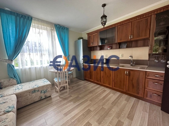 Двустаен апартамент в Свети Влас - 55 кв.м за 1364 €/кв.м - Снимка #1
