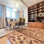 Дава се под наем Тристаен апартамент в Бургас, Изгрев - 90 кв.м за 561 € - Снимка #1