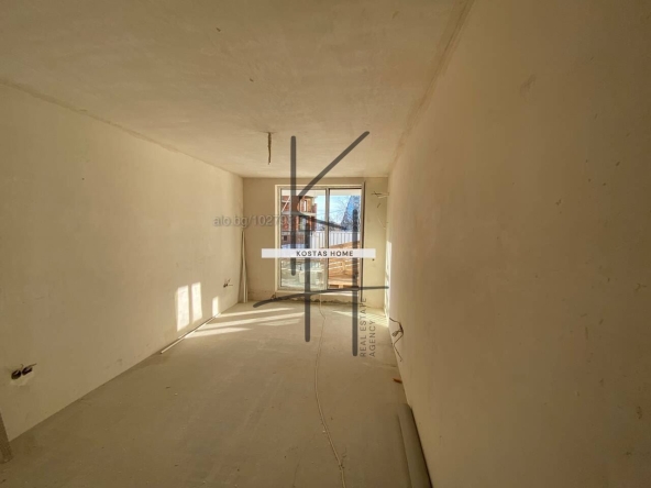 Едностаен апартамент в Варна, Изгрев - 37 кв.м за 1892 €/кв.м - Снимка #1