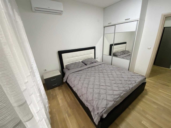 Дава се под наем Двустаен апартамент в София, Зона Б-5 - 65 кв.м за 612 € - Снимка #1