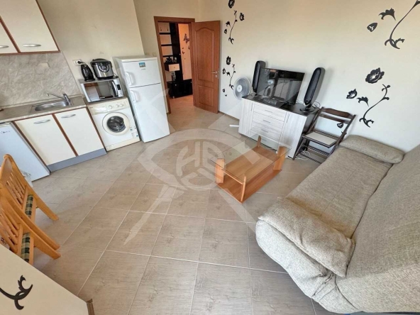 Тристаен апартамент в к.к. Слънчев бряг - 77 кв.м за 1111 €/кв.м - Снимка #1