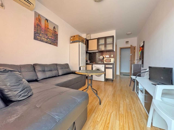 Едностаен апартамент в к.к. Слънчев бряг - 28 кв.м за 947 €/кв.м - Снимка #1