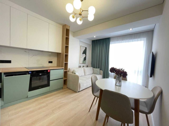 Дава се под наем Едностаен апартамент в София, Студентски град - 40 кв.м за 375 € - Снимка #1