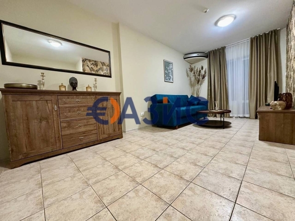 Тристаен апартамент в Свети Влас - 66 кв.м за 1211 €/кв.м - Снимка #1