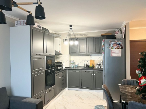 Дава се под наем Тристаен апартамент в София, Дианабад - 105 кв.м за 510 € - Снимка #1