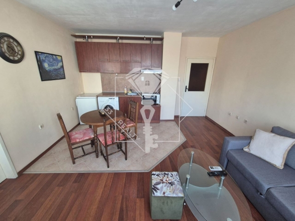 Двустаен апартамент в Пловдив, Въстанически - 65 кв.м за 1877 €/кв.м - Снимка #1