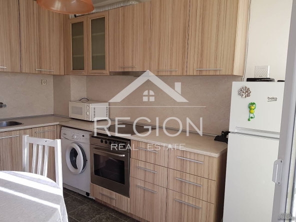 Дава се под наем Тристаен апартамент в Варна, Погреби - 69 кв.м за 800 € - Снимка #1