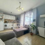 Дава се под наем Двустаен апартамент в Варна, Център - 80 кв.м за 663 € - Снимка #1