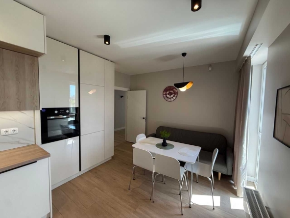 Дава се под наем Двустаен апартамент в София, Дианабад - 70 кв.м за 400 € - Снимка #1