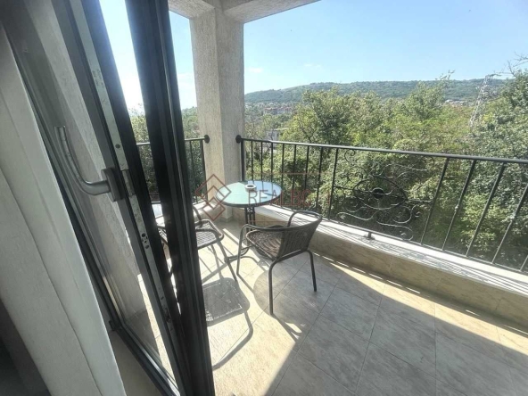 Двустаен апартамент в Балчик - 64 кв.м за 1258 €/кв.м - Снимка #1