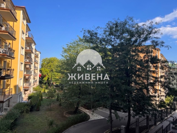 Двустаен апартамент в к.к. Св.Св. Константин и Елена - 78 кв.м за 2255 €/кв.м - Снимка #1