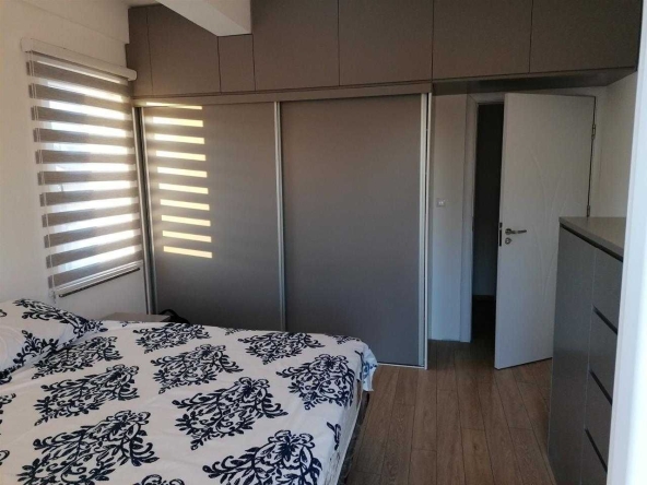 Дава се под наем Двустаен апартамент в Бургас, Братя Миладинови - 57 кв.м за 204 € - Снимка #1