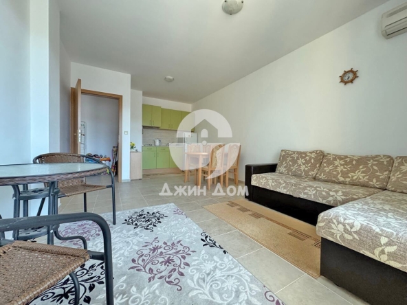 Двустаен апартамент в к.к. Слънчев бряг - 66 кв.м за 1114 €/кв.м - Снимка #1