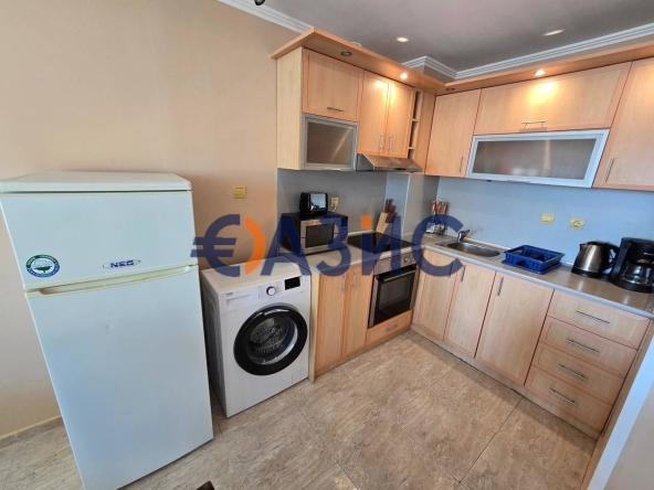 Тристаен апартамент в Свети Влас - 102 кв.м за 1520 €/кв.м - Снимка #1