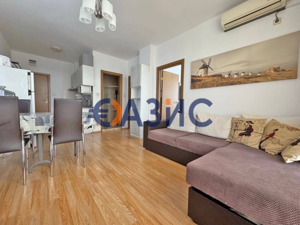 Тристаен апартамент в к.к. Слънчев бряг - 77 кв.м за 825 €/кв.м - Снимка #1