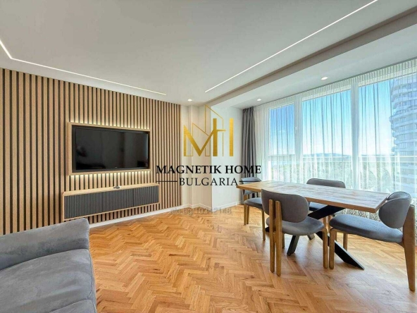 Дава се под наем Тристаен апартамент в Бургас, Лазур - 100 кв.м за 1683 € - Снимка #1