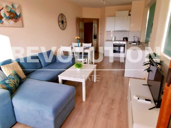 Дава се под наем Двустаен апартамент в Варна, Аспарухово - 70 кв.м за 450 € - Снимка #1