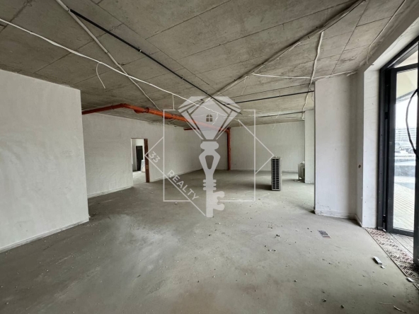 Магазин в Пловдив, Христо Смирненски - 270 кв.м за 1852 €/кв.м - Снимка #1