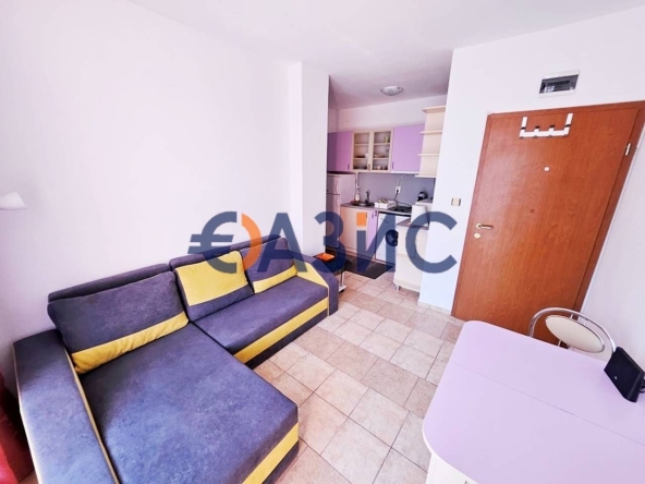 Двустаен апартамент в к.к. Слънчев бряг - 43 кв.м за 1280 €/кв.м - Снимка #1