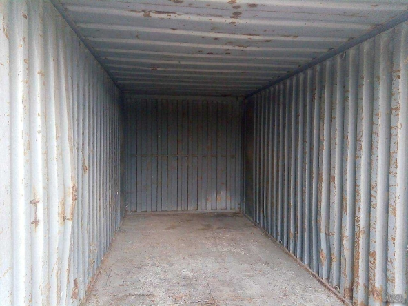 Дава се под наем Склад в Ловеч, Промишлена зона - 15 кв.м за 73.44 € - Снимка #1