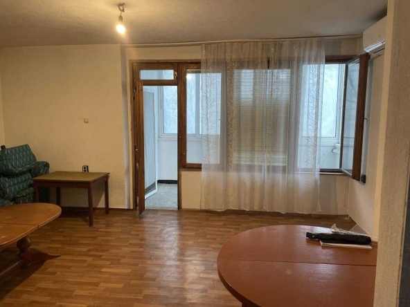 Тристаен апартамент в Пловдив, Център - 109 кв.м за 2111 €/кв.м - Снимка #1