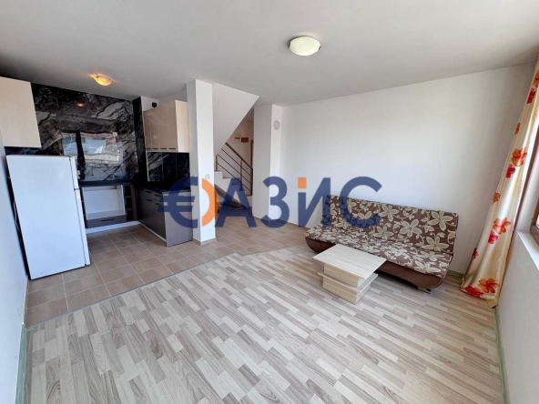 Тристаен апартамент в с. Равда, Област Бургас - 180 кв.м за 778 €/кв.м - Снимка #1