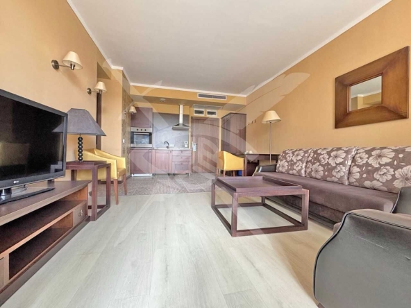 Двустаен апартамент в к.к. Слънчев бряг - 69 кв.м за 1334 €/кв.м - Снимка #1