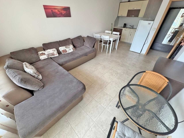 Двустаен апартамент в к.к. Слънчев бряг - 66 кв.м за 1114 €/кв.м - Снимка #1