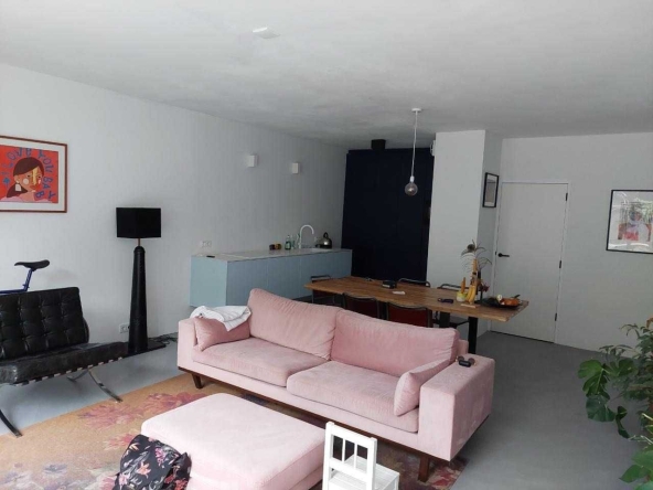 Дава се под наем Двустаен апартамент в София, Център - 65 кв.м за 433.5 € - Снимка #1