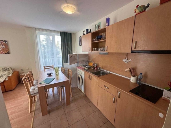 Двустаен апартамент в к.к. Слънчев бряг - 57 кв.м за 1176 €/кв.м - Снимка #1