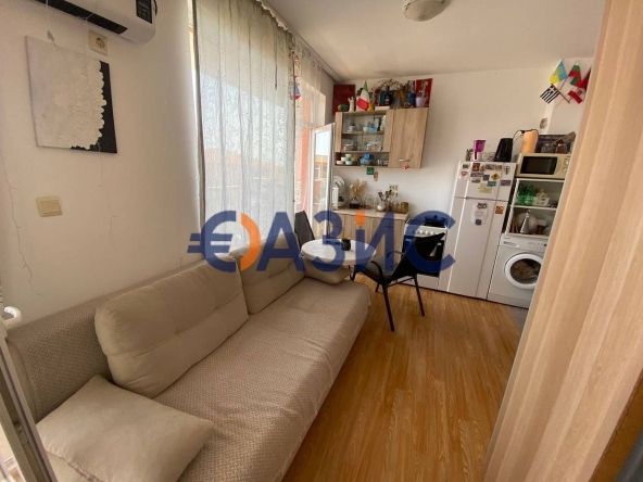 Едностаен апартамент в к.к. Слънчев бряг - 39 кв.м за 970 €/кв.м - Снимка #1