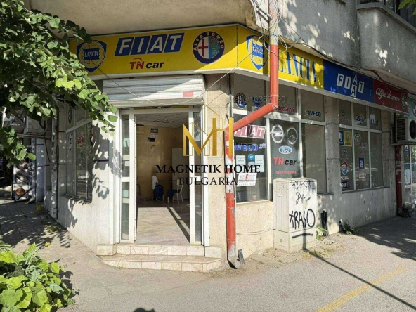 Дава се под наем Магазин в Бургас, Възраждане - 54 кв.м за 459 € - Снимка #1