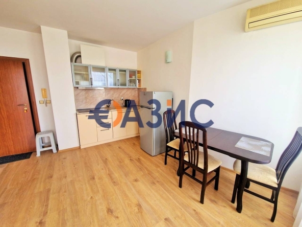 Двустаен апартамент в к.к. Слънчев бряг - 46 кв.м за 1348 €/кв.м - Снимка #1