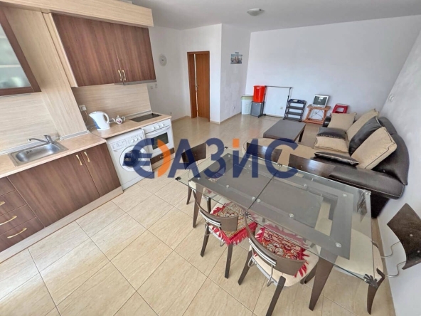 Тристаен апартамент в к.к. Слънчев бряг - 96 кв.м за 1011 €/кв.м - Снимка #1