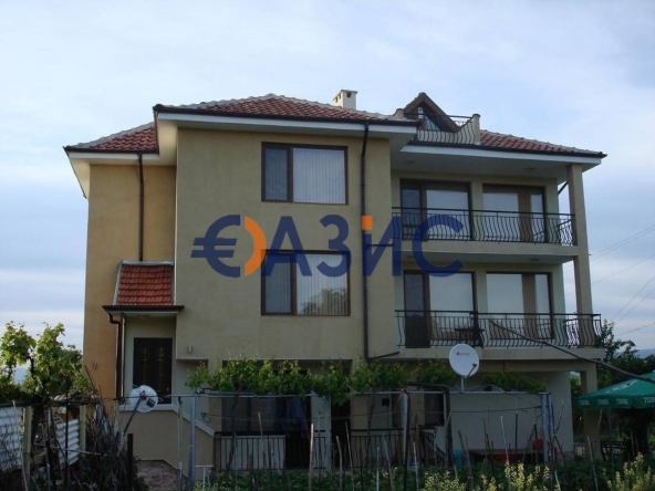 Къща в с. Александрово, Област Бургас - 185 кв.м за 890 €/кв.м - Снимка #1