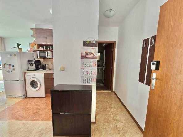 Едностаен апартамент в к.к. Слънчев бряг - 44 кв.м за 1182 €/кв.м - Снимка #1