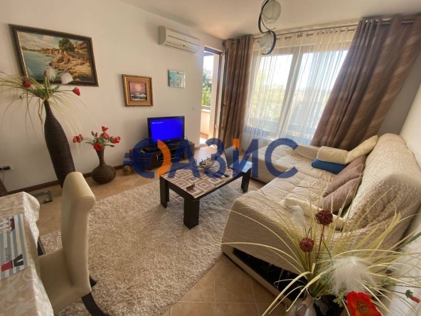 Двустаен апартамент в с. Лозенец, Област Бургас - 70 кв.м за 1279 €/кв.м - Снимка #1