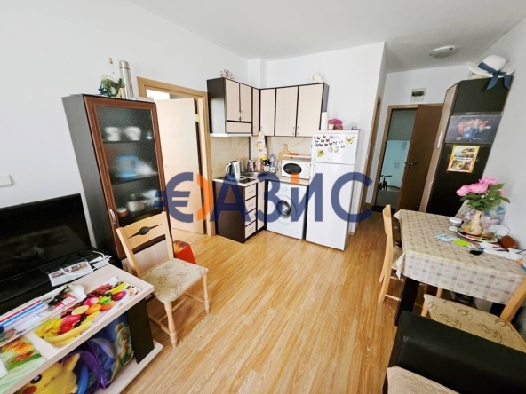 Двустаен апартамент в к.к. Слънчев бряг - 42 кв.м за 1060 €/кв.м - Снимка #1