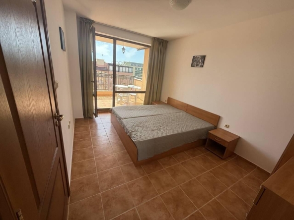 Двустаен апартамент в к.к. Слънчев бряг - 70 кв.м за 1115 €/кв.м - Снимка #1