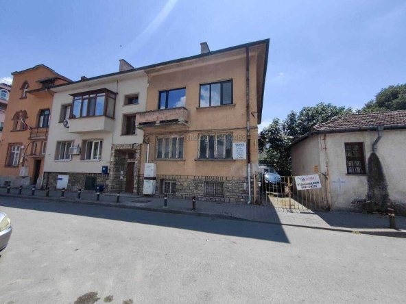 Многостаен апартамент в Стара Загора, Център - 112 кв.м за 2233 €/кв.м - Снимка #1