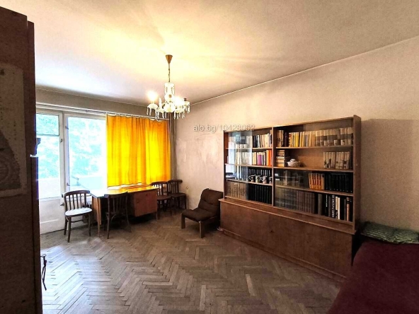 Тристаен апартамент в София, Лозенец - 80 кв.м за 3463 €/кв.м - Снимка #1