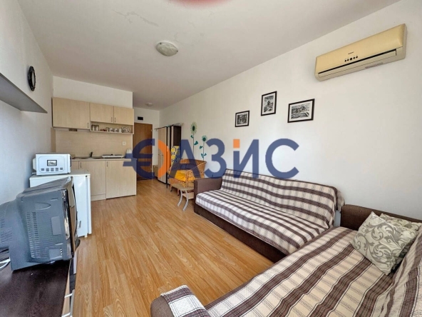 Едностаен апартамент в к.к. Слънчев бряг - 33 кв.м за 1394 €/кв.м - Снимка #1