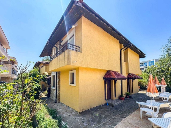 Дава се под наем Къща в Бургас, Сарафово - 102 кв.м за 750 € - Снимка #1