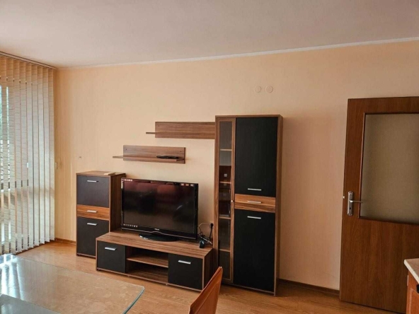 Двустаен апартамент в Пловдив, Въстанически - 72 кв.м за 2077 €/кв.м - Снимка #1
