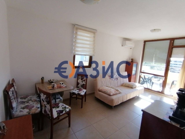 Двустаен апартамент в к.к. Слънчев бряг - 68 кв.м за 1250 €/кв.м - Снимка #1